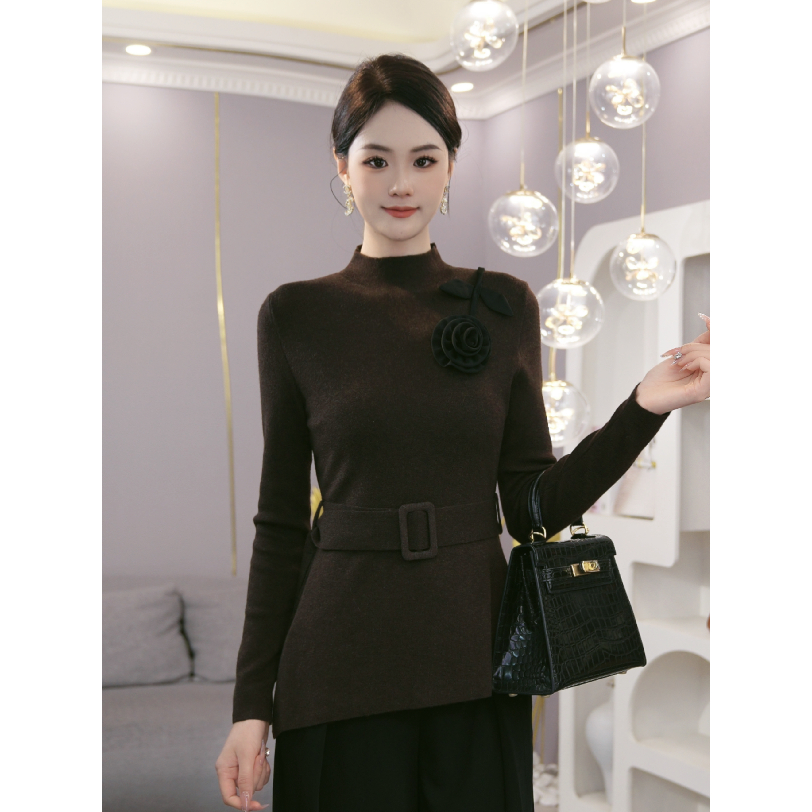 2025秋冬新款【TX-8450】含绵羊毛时尚配腰带咖色收腰修身针织上衣