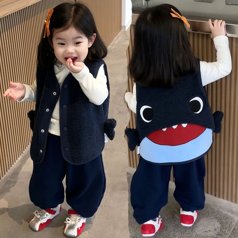 女童马甲秋冬儿童背心外穿2025新款男孩摇粒绒坎肩幼儿园室内马夹