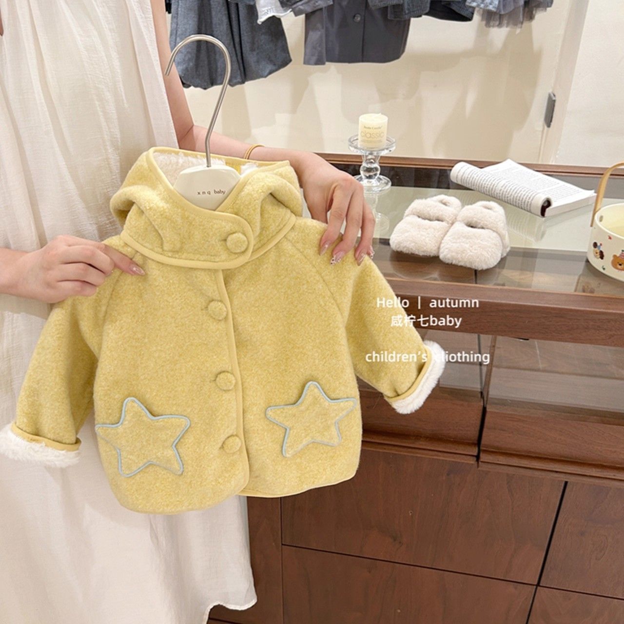 女童冬装外套加绒保暖2025新款中小儿童加厚棉服宝宝洋气大衣连帽