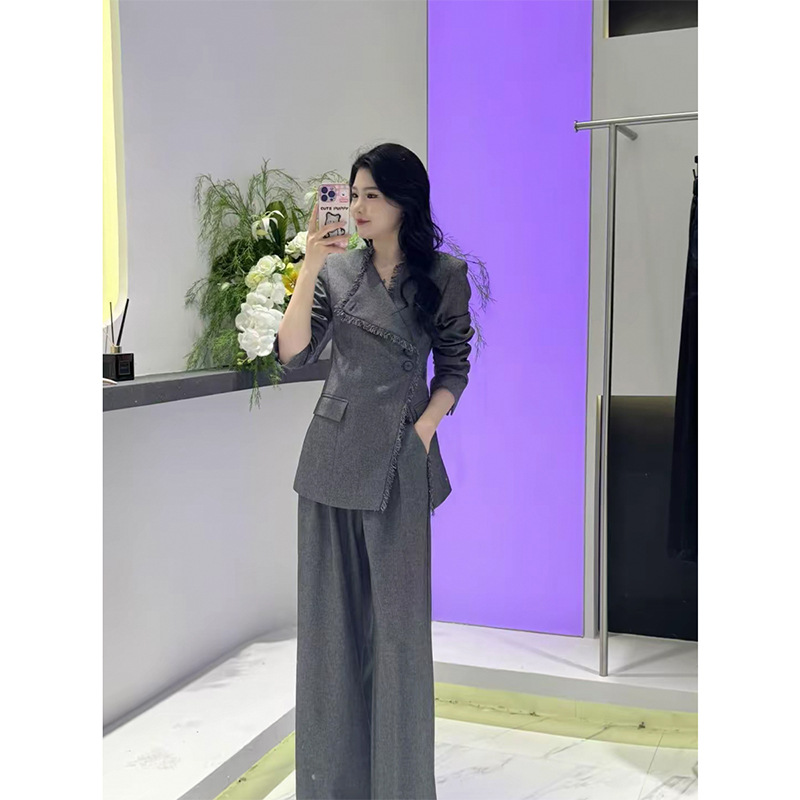早秋新款大码女装御姐风西装套装女胖mm设计感阔腿裤两件套200斤