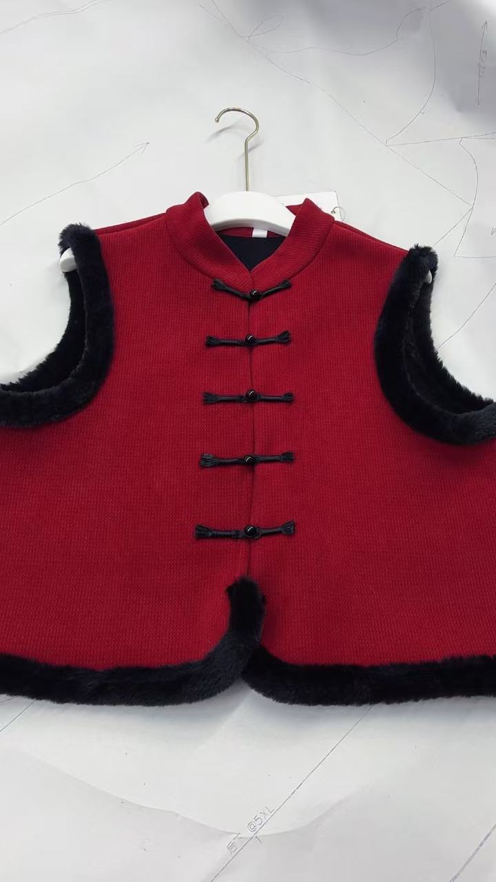 减龄年轻新中式日常高级感冬季国风绝美百搭旗袍加绒红色订婚马甲