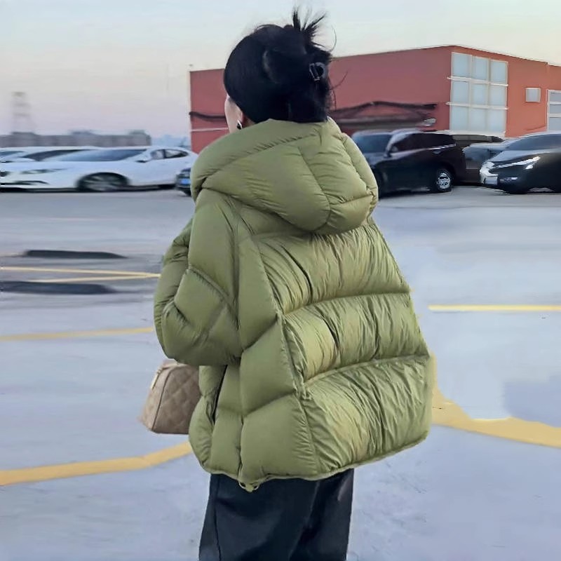 泡芙龟背绿色短款羽绒服女2024冬季新款90白鸭绒连帽面包服外套