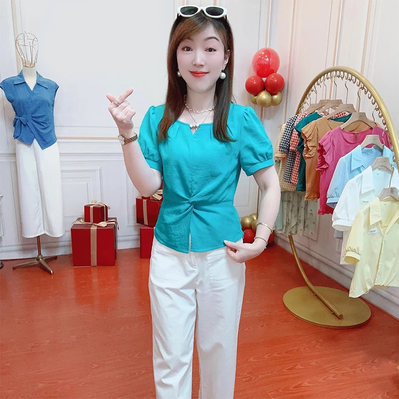 拉夏贝尔时尚衬衫女2025夏季新款洋气显瘦减龄设计感百搭短袖衬衣