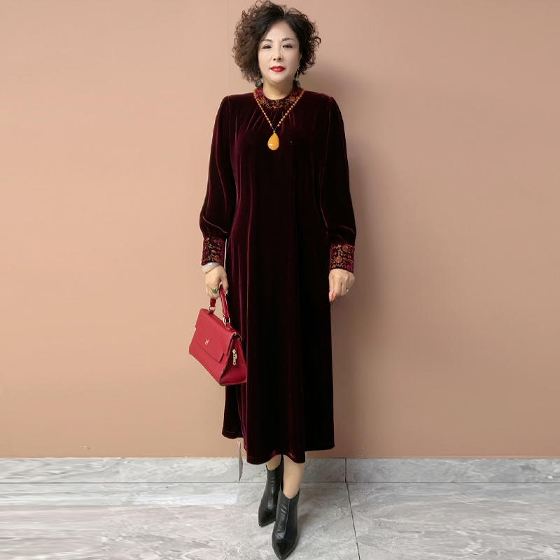 690显瘦大码连衣裙长裙新款旗袍秋冬女气质打底高档阔太太女装