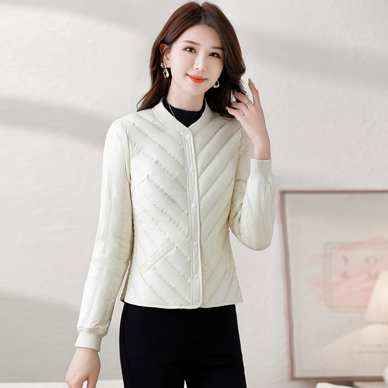 专属2025冬季新款羽绒内胆女长袖轻薄短款保暖打底羽绒服女款正品