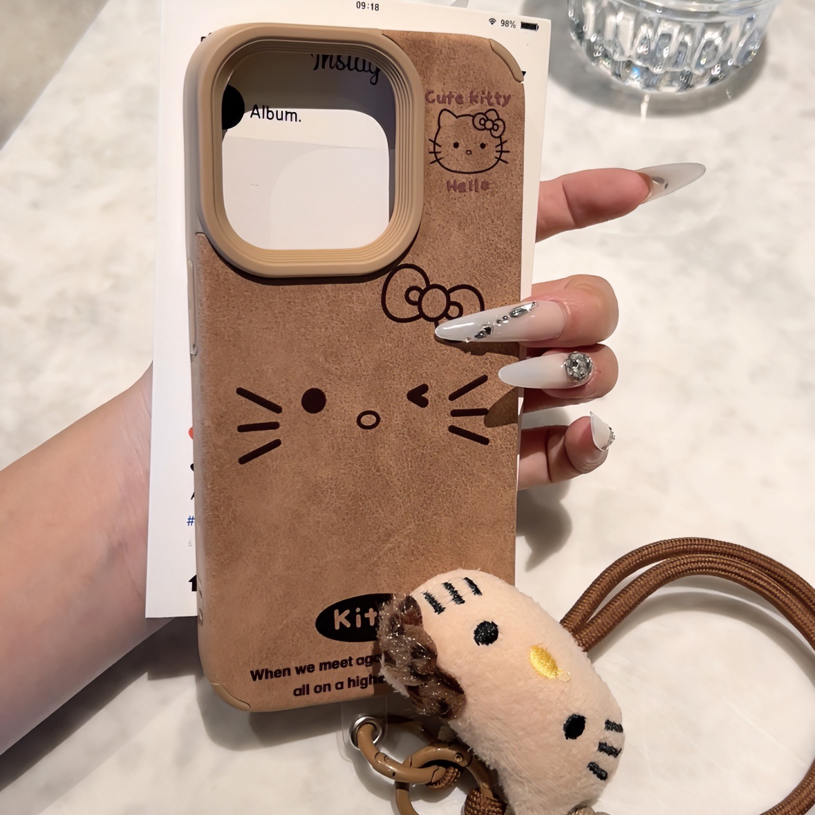 雅天立复古kitty表情适用苹果15手机壳iPhone13promax秋冬14挂绳