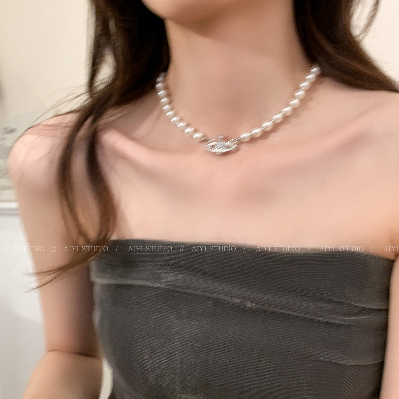 钛钢仿珍珠项链 土星吊坠项链女款小众设计感锁骨链颈链百搭配饰