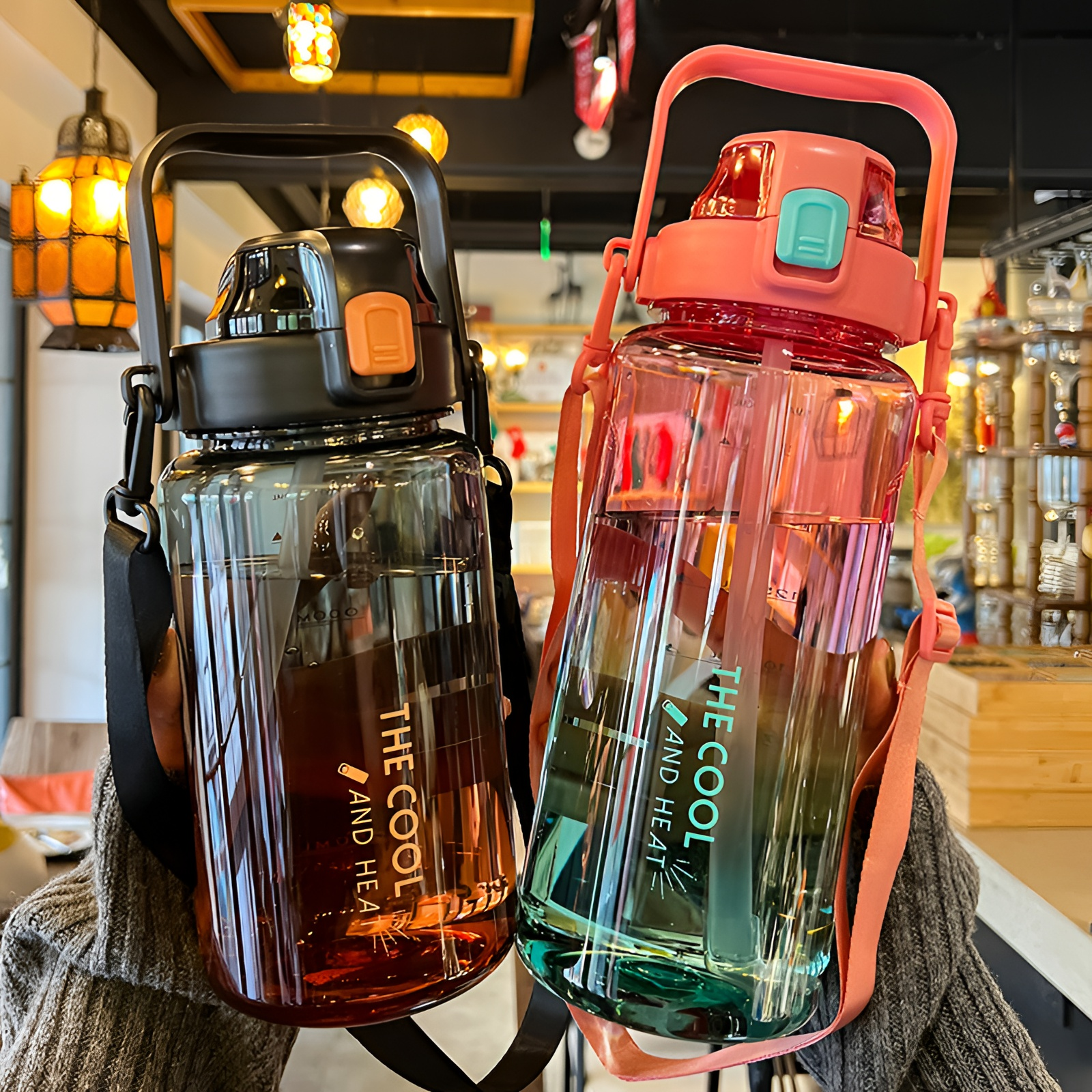 大容量吸管杯健身防摔直饮大号户外运动带刻度手提水杯子夏日旅行