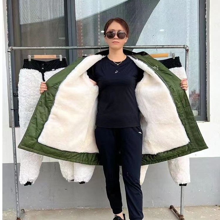 冬季男士中长款皮毛一体短大衣加厚保暖户外防寒服