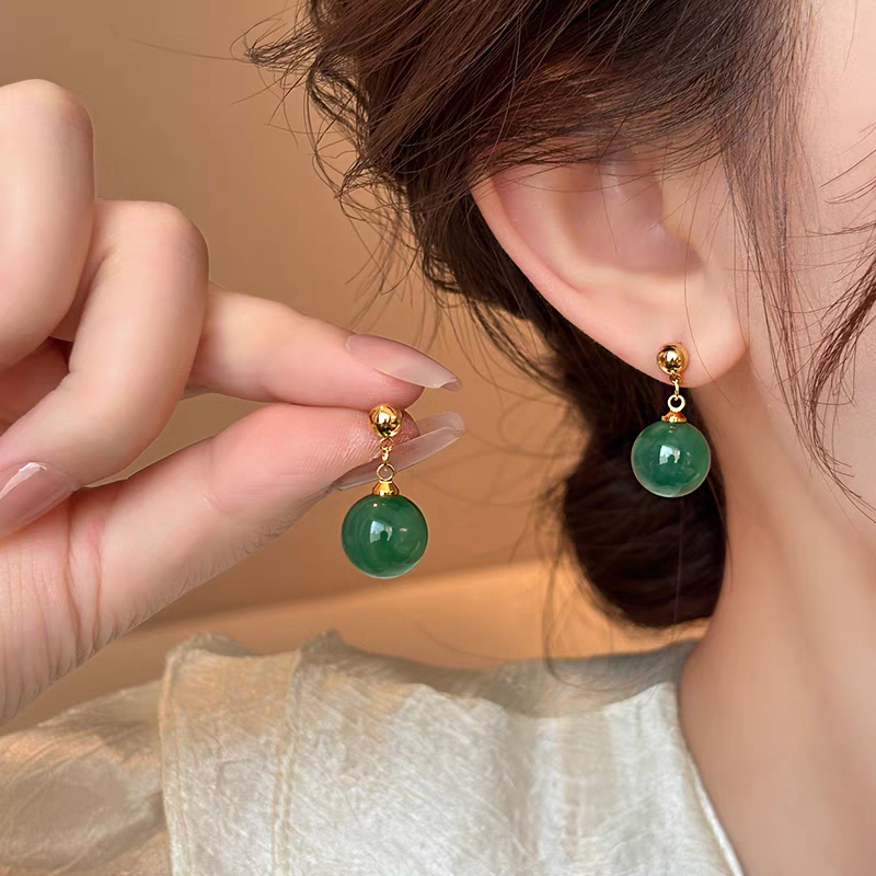 925银针复古绿珠珠耳环女小众独特2025年爆款耳钉轻奢高级感耳饰
