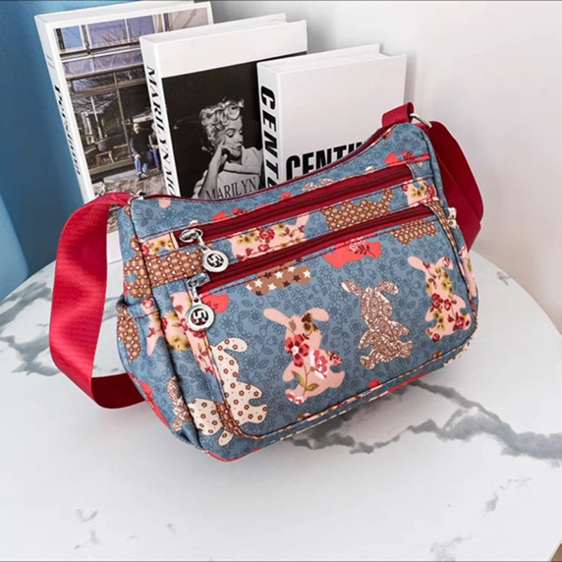 民族风印花女士斜挎包尼龙布包花色布包轻便时尚百搭单肩包6908