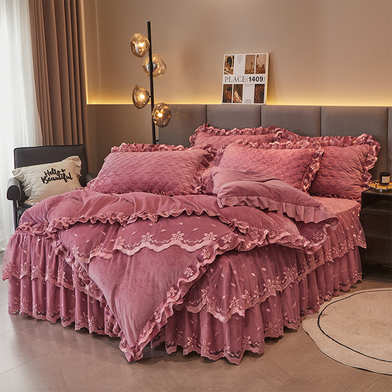 冬季加绒牛奶绒夹棉床裙四件套双面绒新款床罩被套保暖绒床上用品