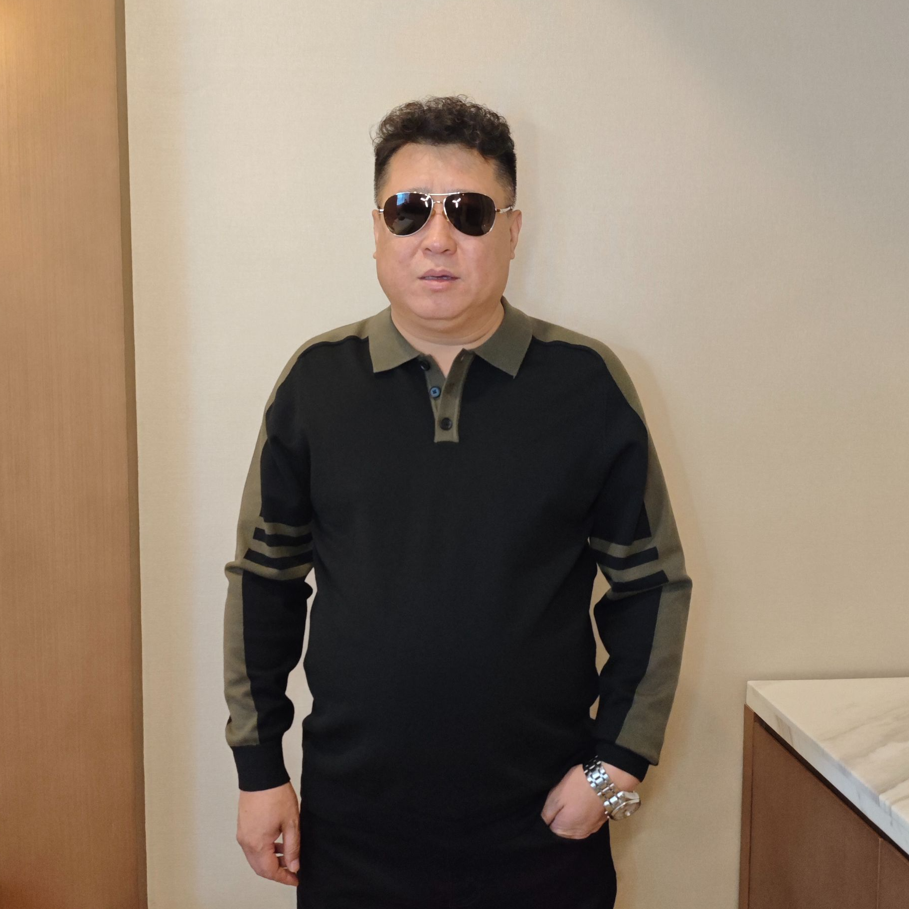 大码男士时尚百搭拼色翻领秋季加肥加大商务休闲针织长袖打底衫FP