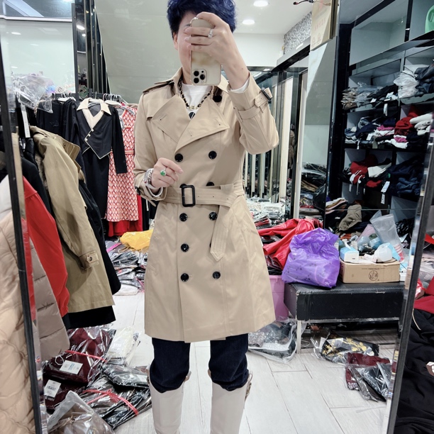 南韩双排扣经典高档中长款气质外套2色6618