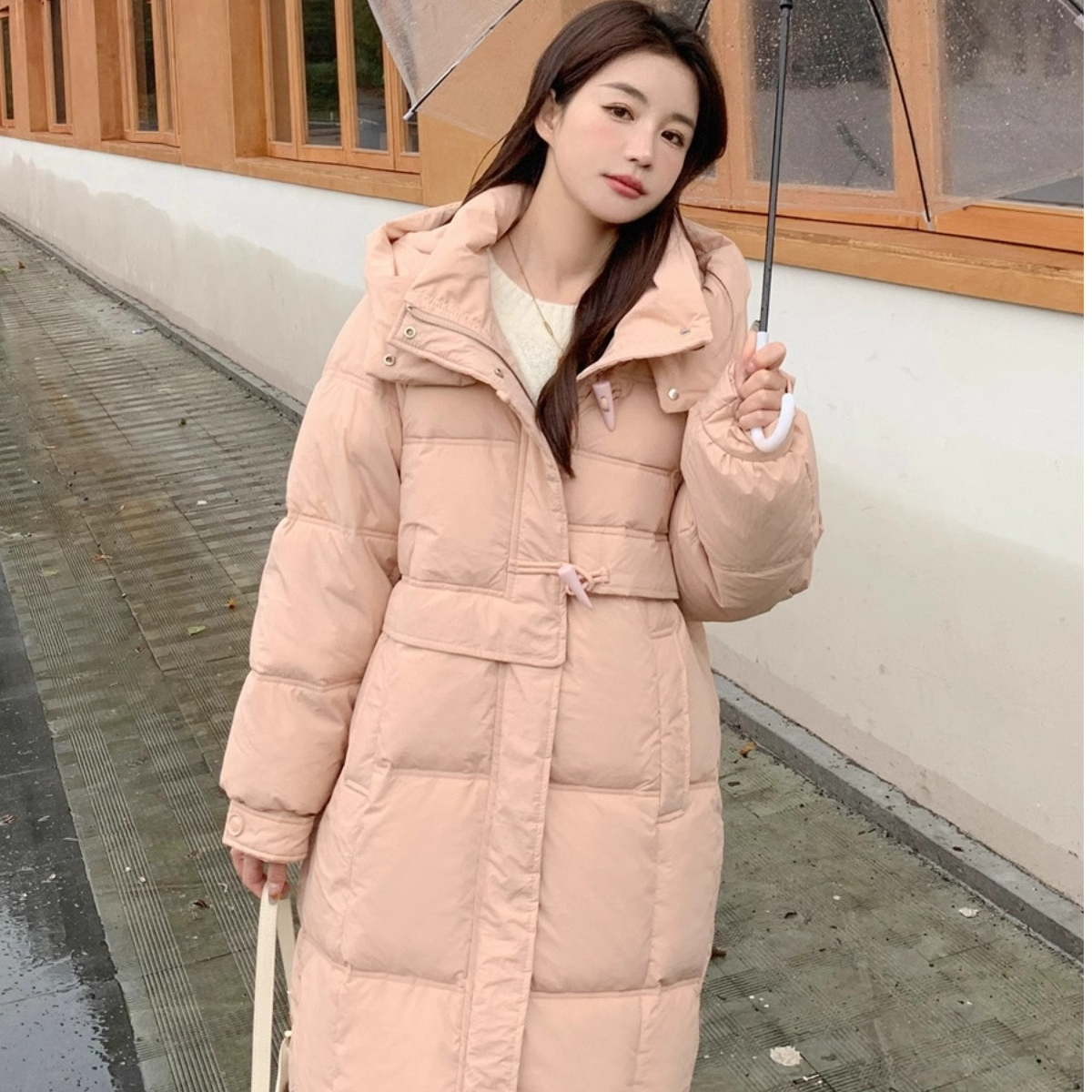 2025年新款牛角扣羽绒服女中长款韩版外套潮【平湖羽绒服】