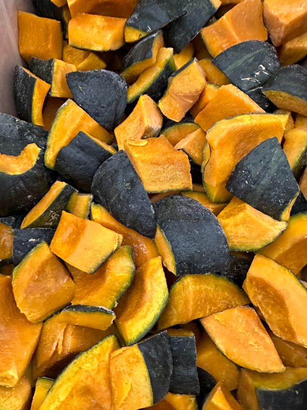 速冻窝瓜块一份5斤(口感面 甜 )收到冷冻存放