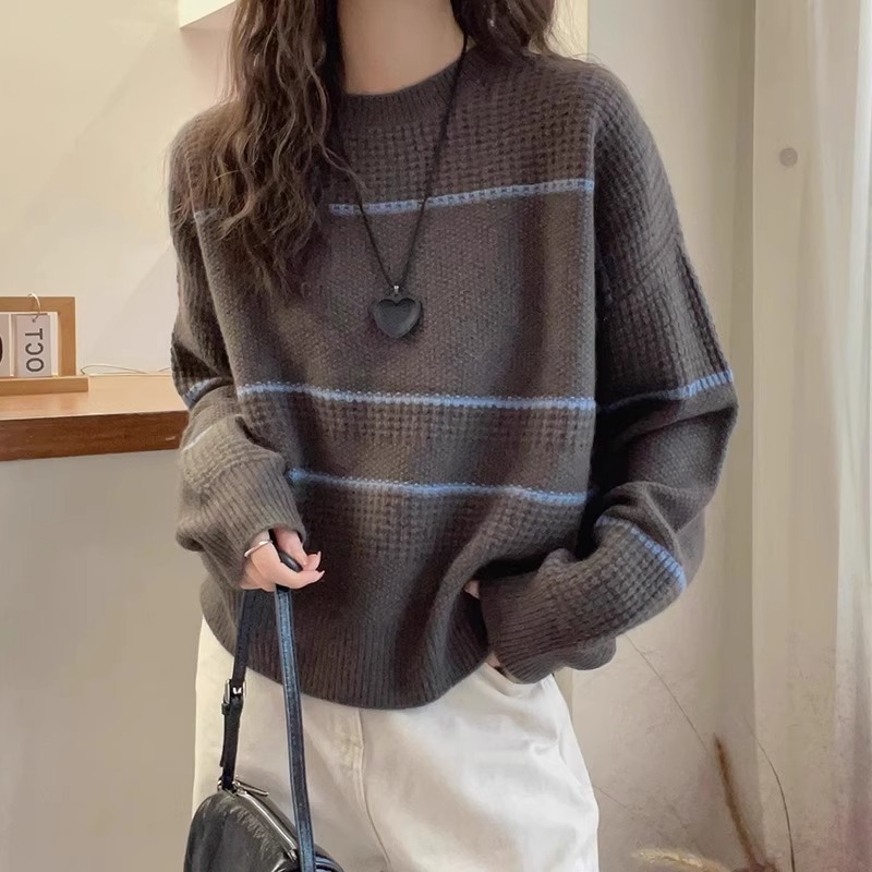 jzat大码慵懒风撞色条纹针织衫女秋季新款胖妹妹圆领显瘦遮肉毛衣