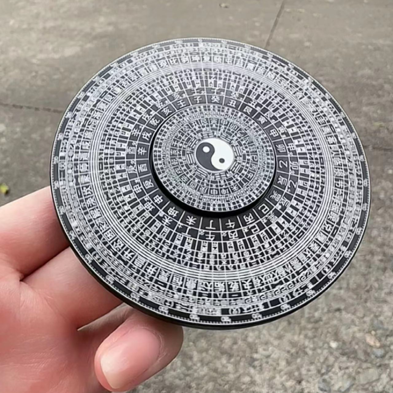 创意指尖陀螺解压玩具太极八卦风水罗盘玩具摆件