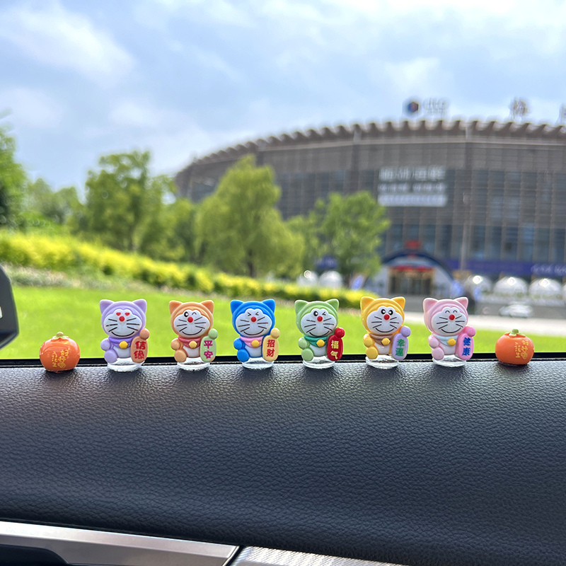 乾赞网红超萌汽车摆件可爱招米叮当猫内饰车载中控台后视镜装饰品