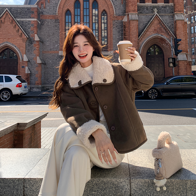 两面穿皮毛一体羊羔毛外套女2025冬季新款加绒加厚短款麂皮绒大衣