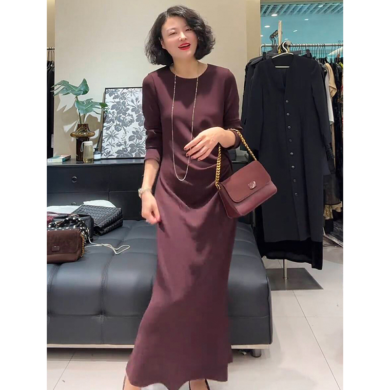 高腰显瘦简约气质大方纯色连衣裙欧洲站2025早秋新款时尚长裙女潮