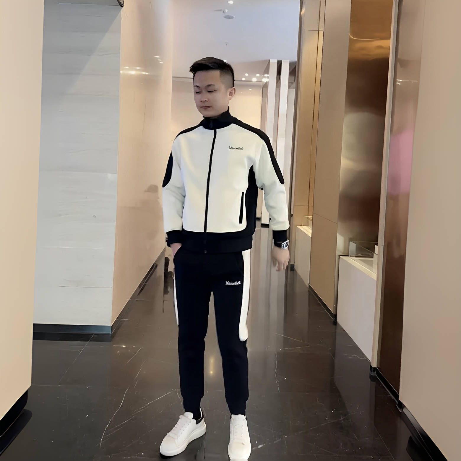 休闲运动套装男2025秋季新款气质立领商务休闲时尚百搭拼色潮流