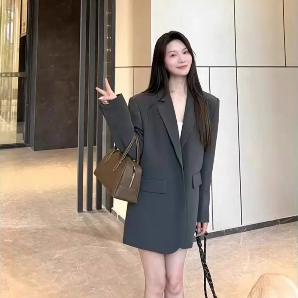 高级灰韩版小西装外套女2025春秋新款宽松时尚气质休闲炸街西服T