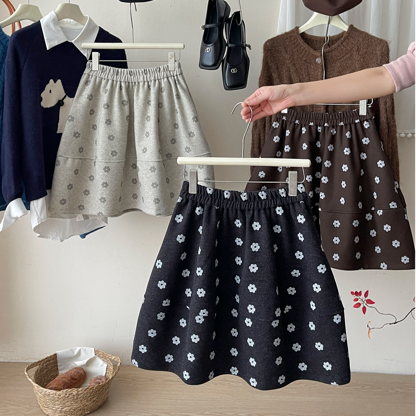 日韩miu系复古毛呢料花苞蓬蓬短中裙女秋冬花朵百搭南瓜半身裙子