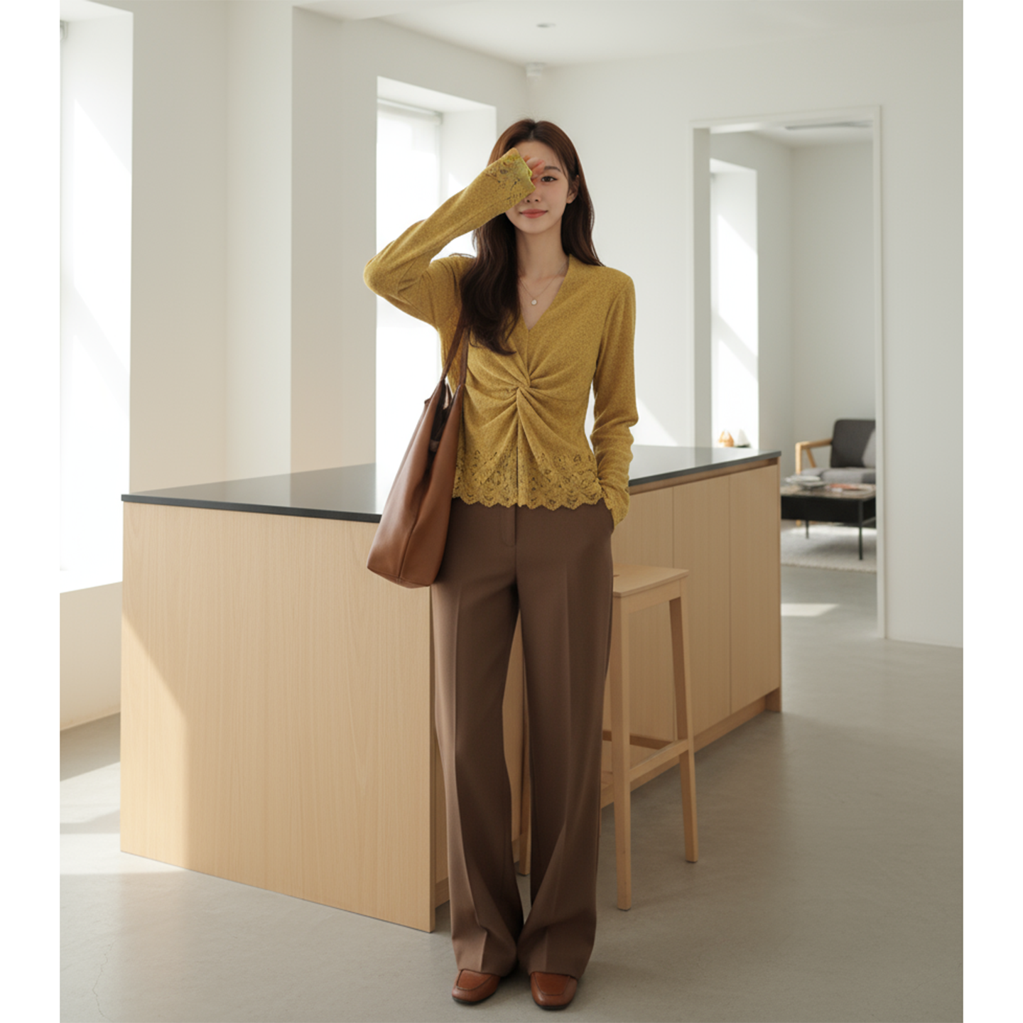 「京京」法式优雅风薄雾玫瑰甜酷风设计收腰版型打底衫HBZXW9181