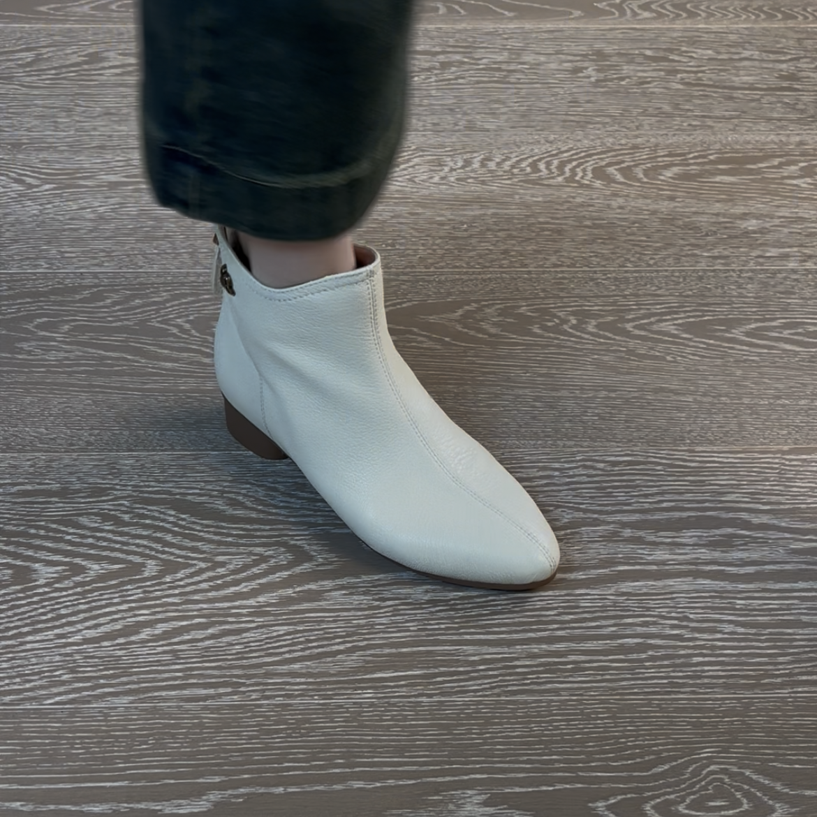 3CM头层羊皮复古粗跟中跟英伦短靴冬季细跟法式方头绒里尖头冬