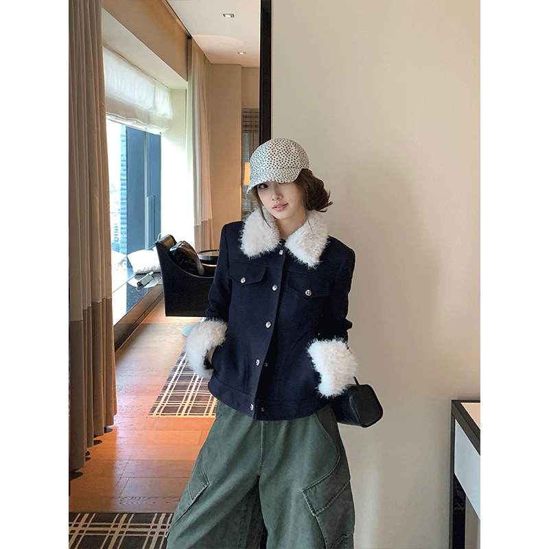 伦敦少女 复古毛领修身收腰夹棉外套女秋冬季设计感短款夹克上衣