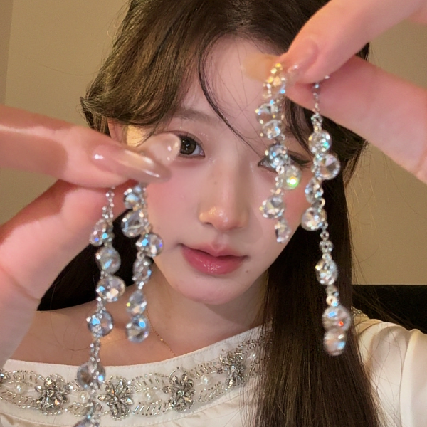 锌合金耳饰 时尚超闪流苏耳钉精致夸张耳饰两戴设计感长款耳环女