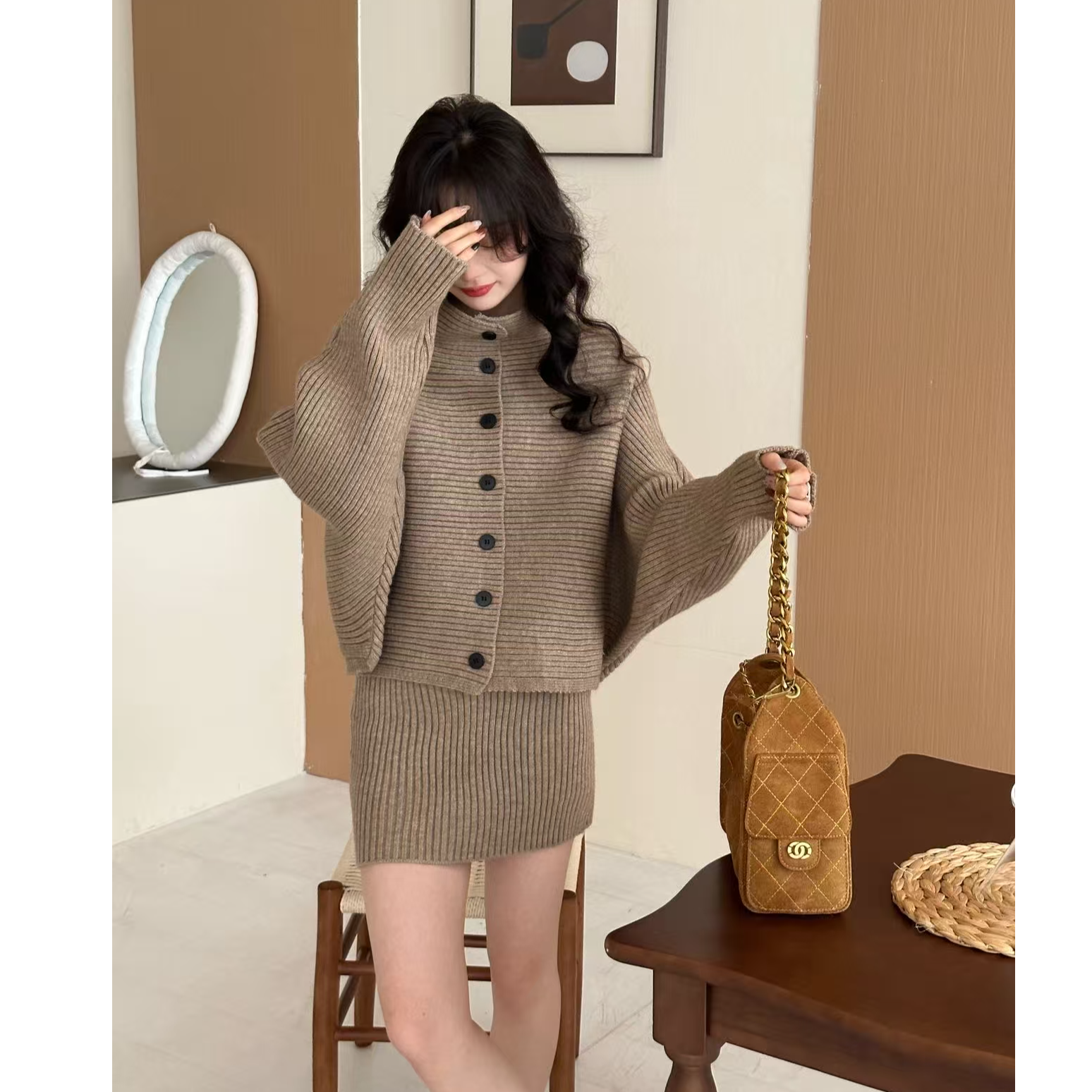 秋冬针织蝙蝠衫不褪色毛针织衫短裙时尚套装气质网红设计感两件套