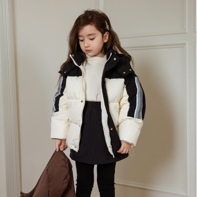 儿童爆款羽绒中大童休闲连帽加厚拼接冬季潮牌时尚保暖秋冬外套1