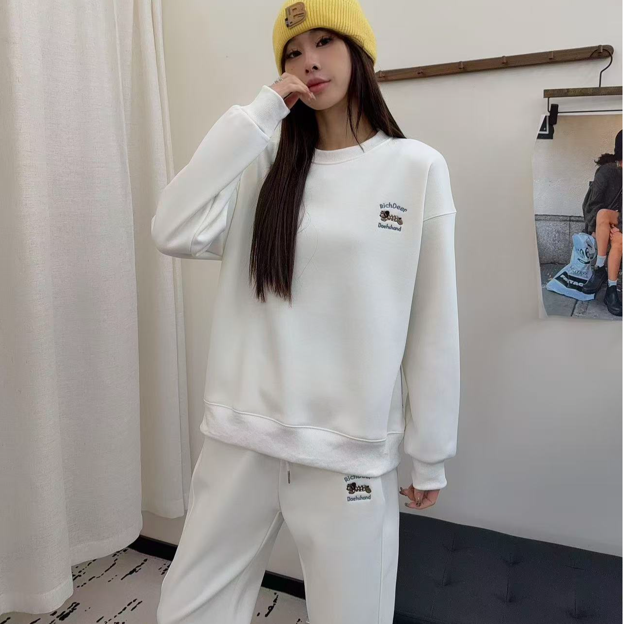 T125冬季新款加绒韩版时尚百搭小狗刺绣字母女士运动套装25-191