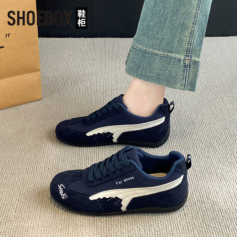 达芙妮旗下百搭轻便德训鞋女2025新款春秋透气超火休闲阿甘鞋