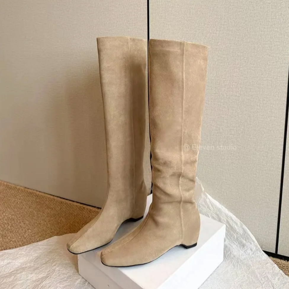 2025秋冬新款中筒内增高及膝瘦瘦弹力靴百搭平跟宽松堆堆靴