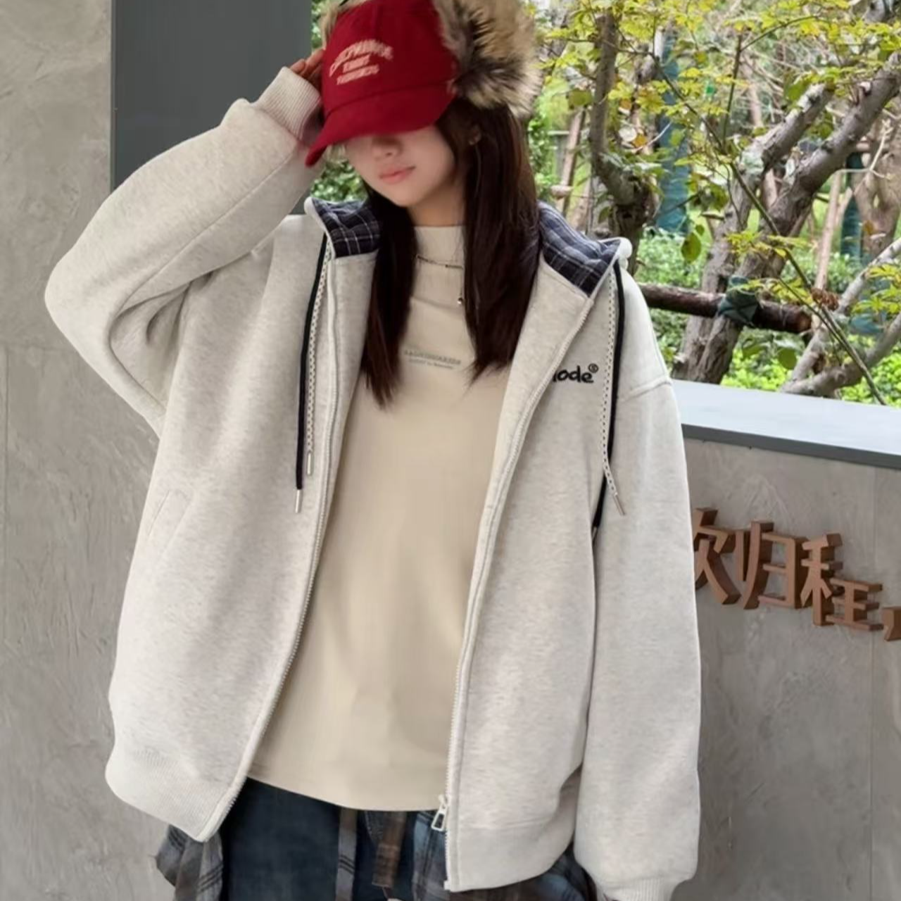 TTY （加棉）冬季2025纯色简约休闲风格子拼接连帽卫衣外套278135