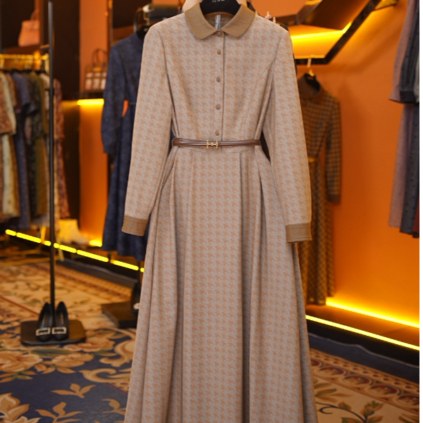 【赫尔温】设计款咖色千鸟格时尚收腰显瘦连衣裙DHZZR52890