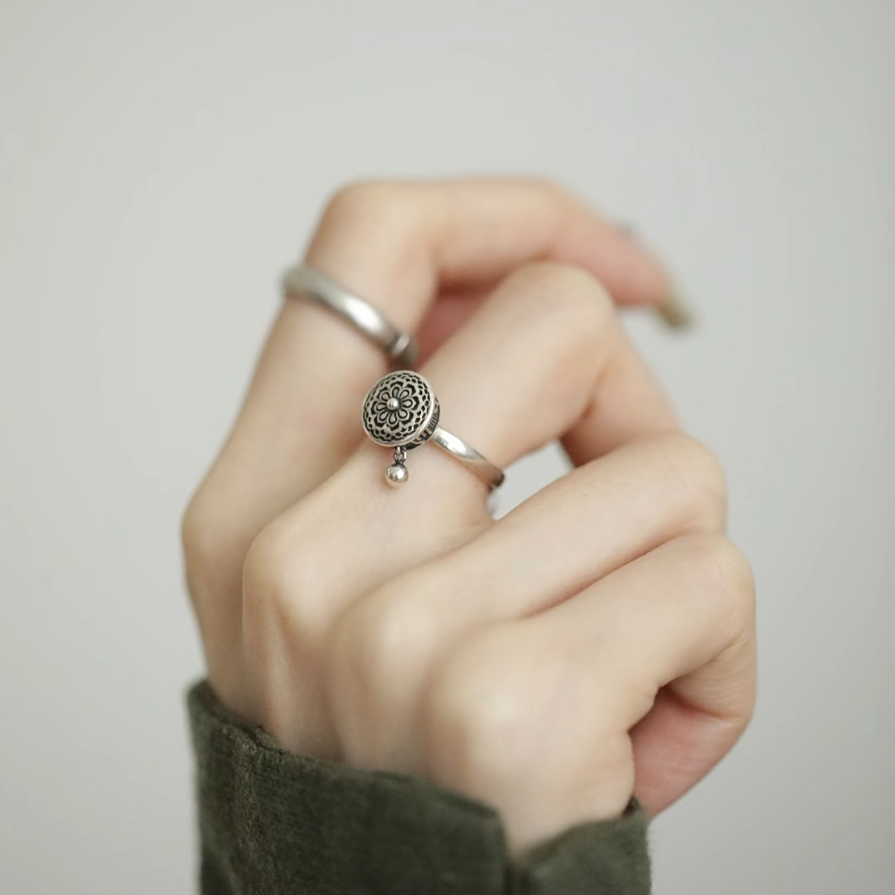 可旋转六字真言转经筒戒指女小众复古风高级感开口可调节素圈指环