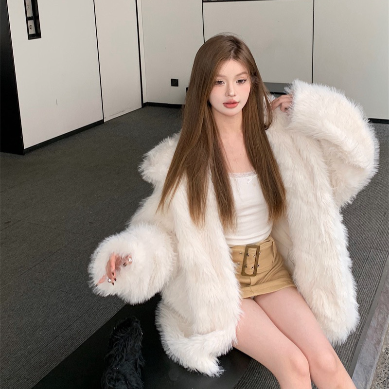 人造皮草 2025冬季新款加厚时尚仿狐狸毛毛毛外套女连帽宽松外套
