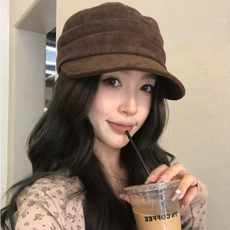 麂皮绒咖色褶皱马术帽女春秋季日系百搭显脸小平顶帽大头围贝雷帽