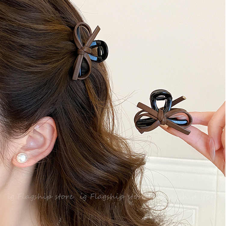 蝴蝶结半扎发抓夹女2025新款高级感发夹小号夹子发量少鲨鱼夹发饰