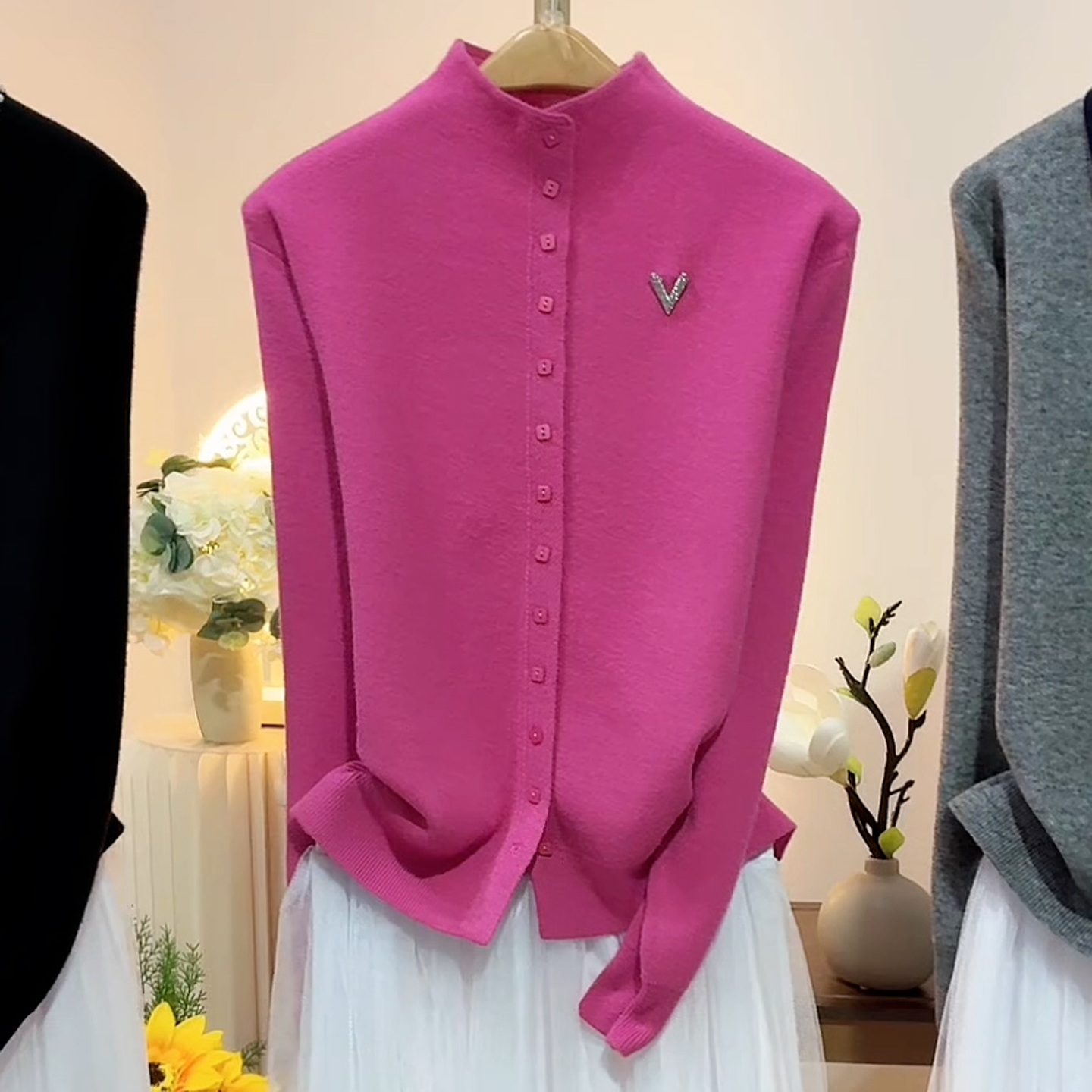 时尚减龄立领长袖针织开衫女2025秋冬新款高级感百搭显瘦毛衣上衣