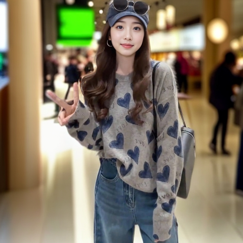 2025秋季高级感甜美气质长袖针织衫韩系减龄慵懒风字母爱心毛衣女