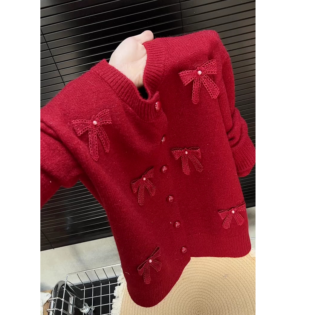 秋冬流行时尚爆款穿搭2025新款韩版减龄显瘦设计感蝴蝶结针织开衫