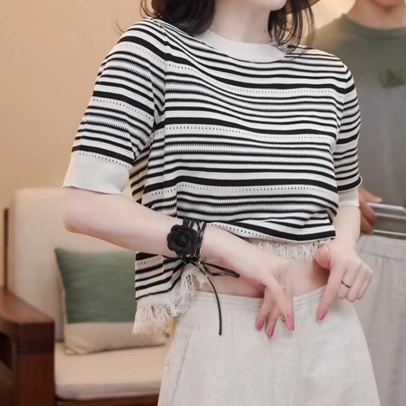 休闲慵懒风短袖2025夏季新款简约圆领拼接下摆流苏格纹针织衫