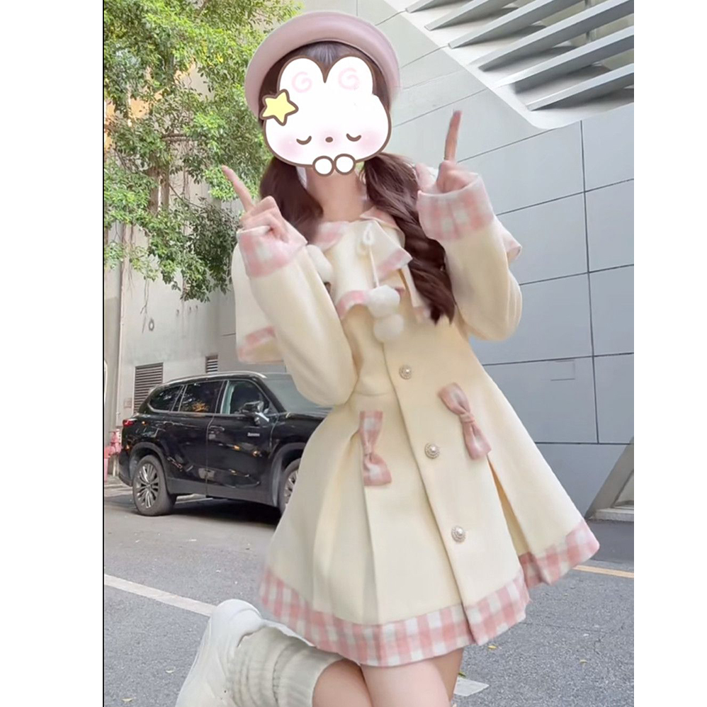 绒耳小兔 甜美千金风粉拼杏色中长款斗篷大衣气质白月光穿搭