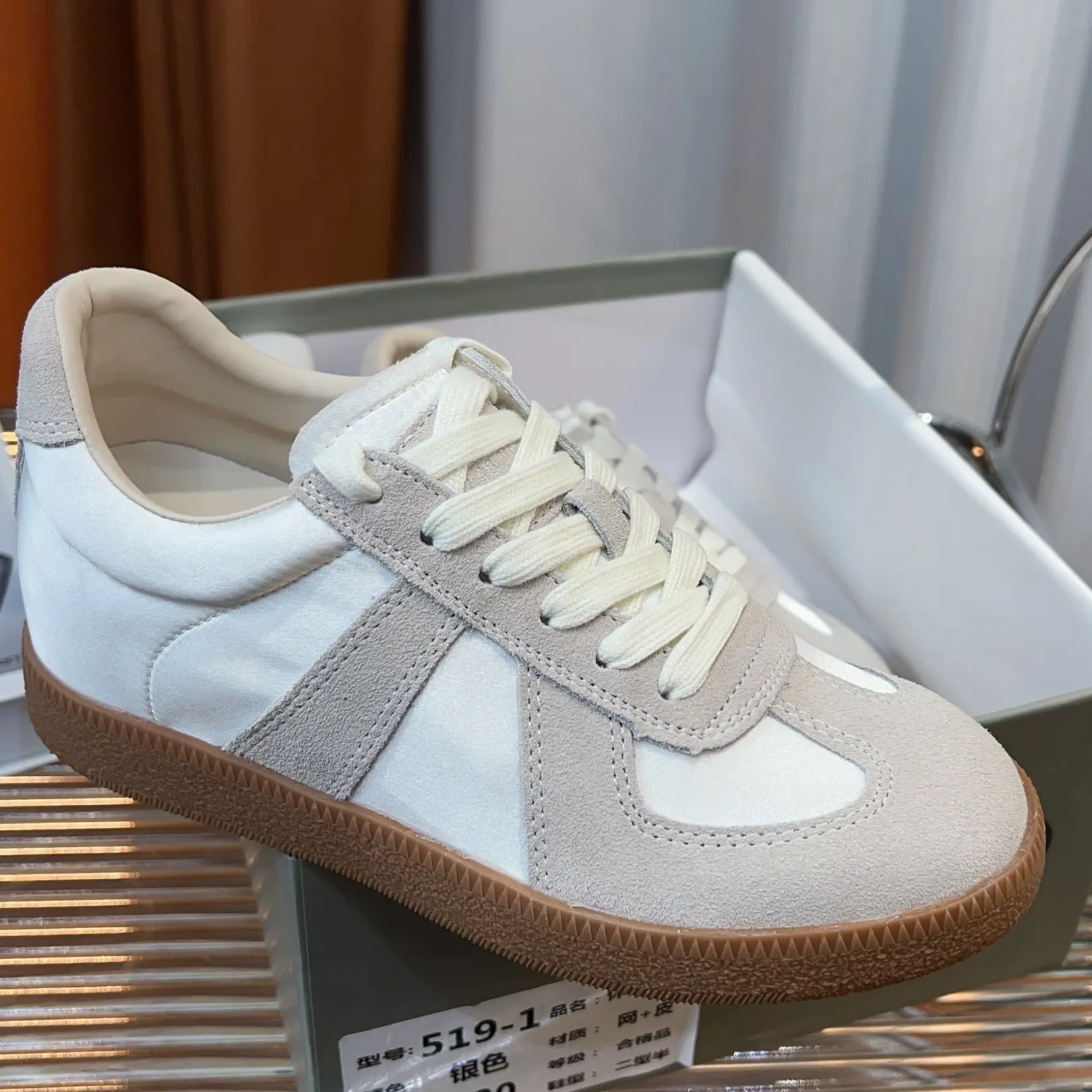 牛皮小个子隐形内增高德训鞋女2025新款透气女款休闲板鞋轻奢鞋子