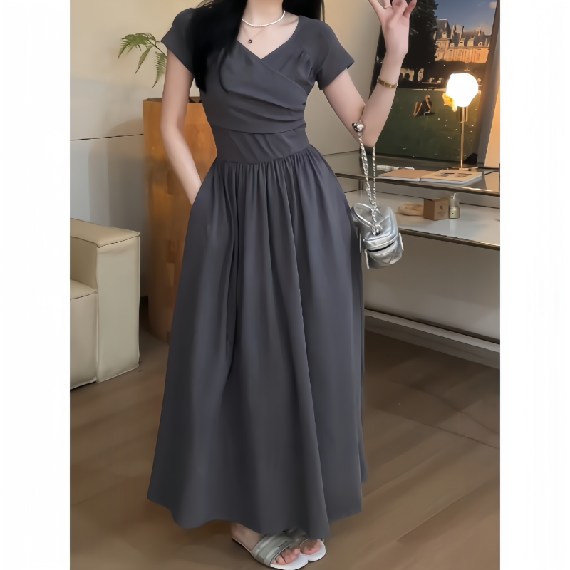 秋季气质百搭时尚简约风小灰裙纯色高级复古甜美风小众法式连衣裙